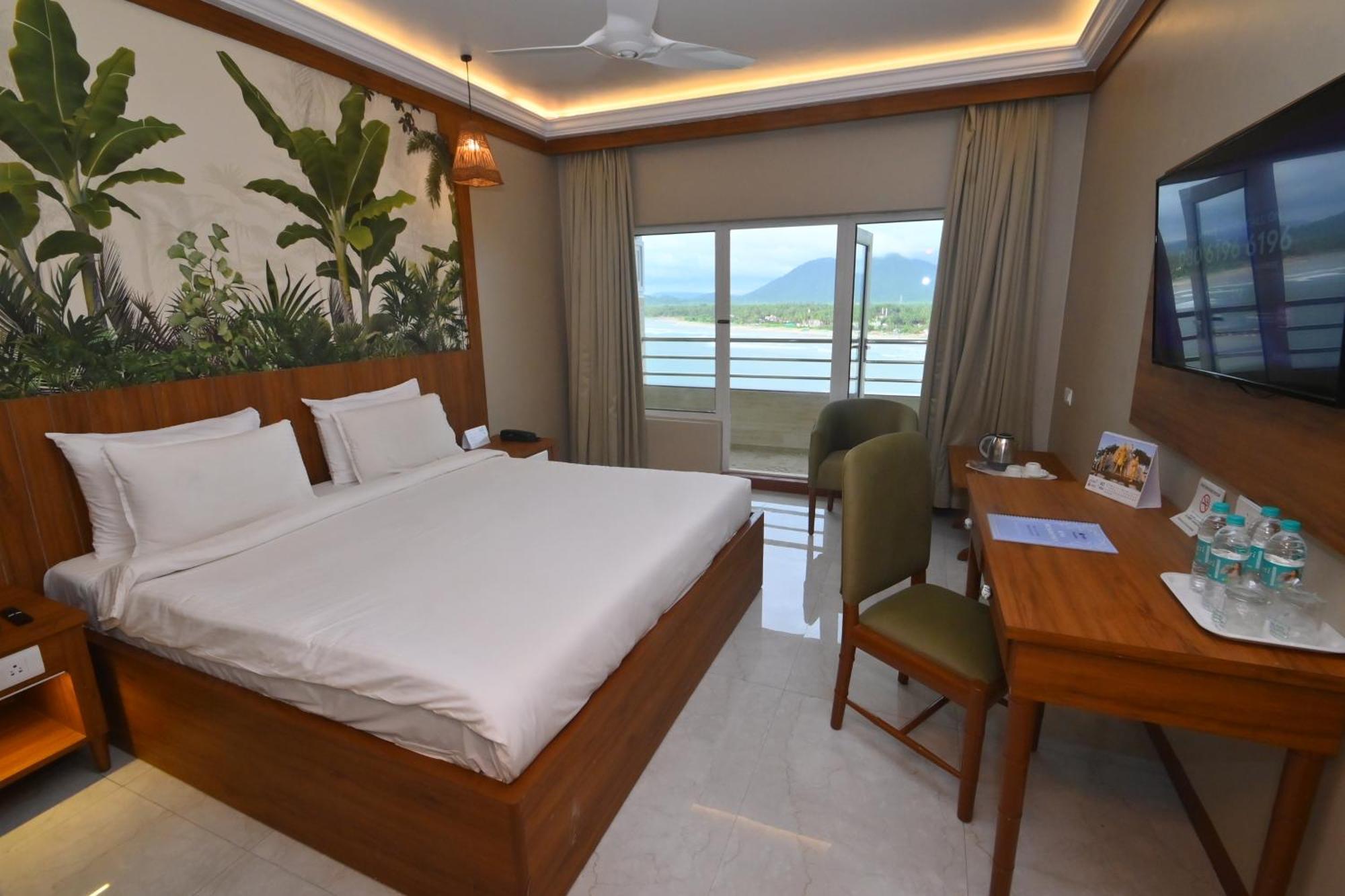 ホテル Rns Residency Sea View Māvalli エクステリア 写真