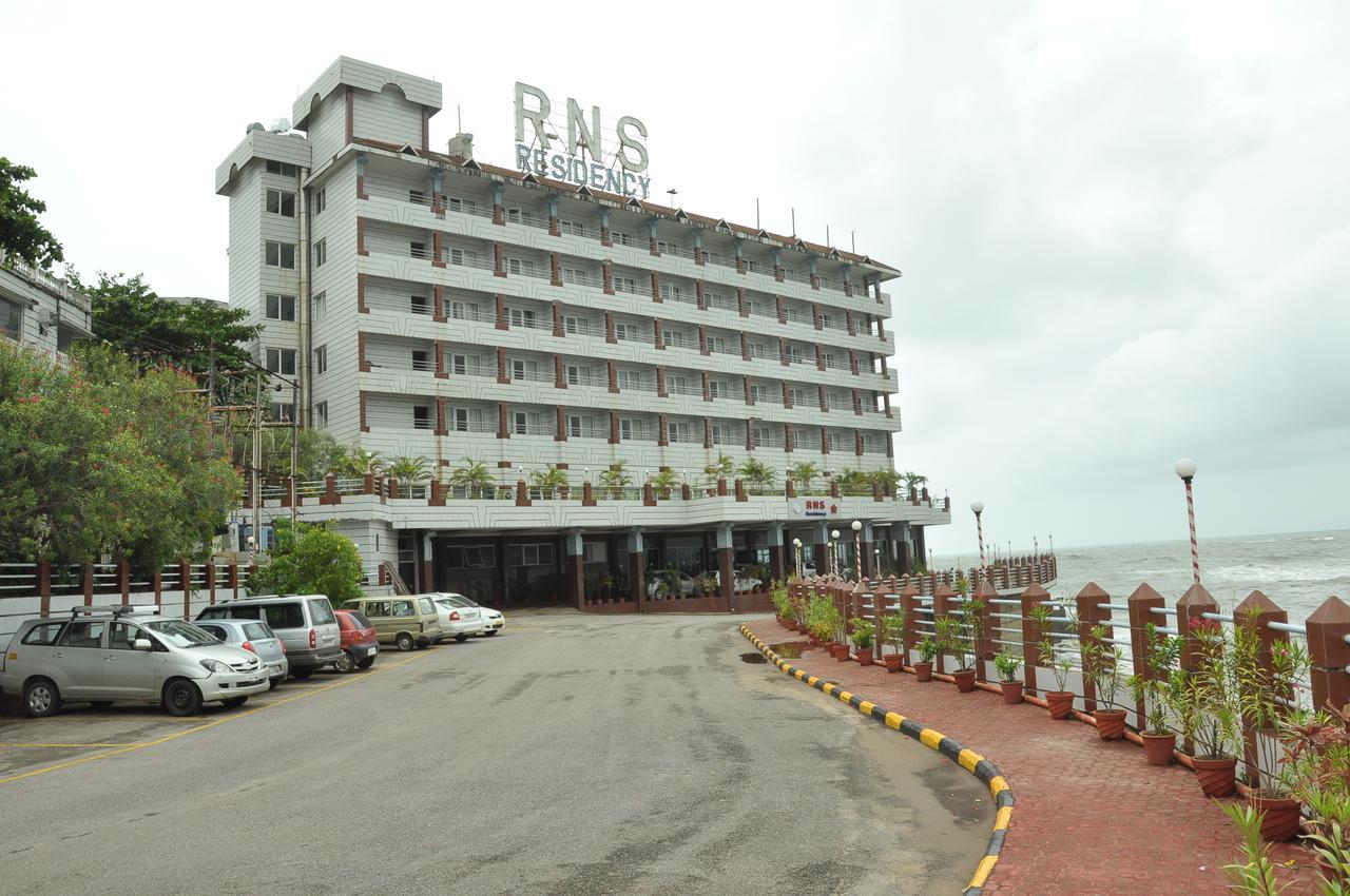 ホテル Rns Residency Sea View Māvalli エクステリア 写真